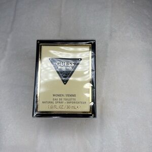 Guess Seductive Eau de Toilette 1.0 oz - Black and Gold